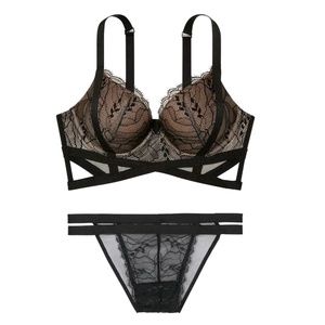 Victoria's Secret Very SexyLaceLong Line Bra set